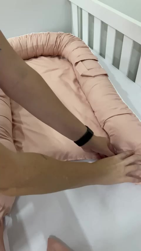 Ninho Redutor, Almofada de Amamentação e Trocador com Capa Plástica Impermeável